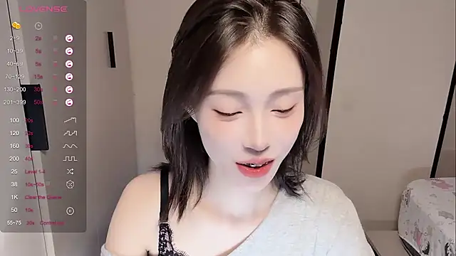 yuyu-33's cam snapshot