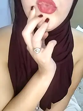 Rawya-34's cam snapshot