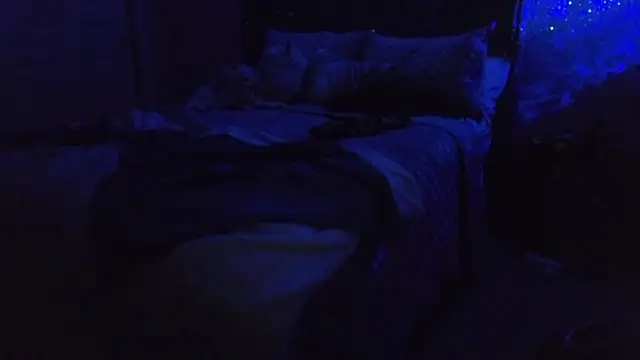 bambifarrina's cam snapshot