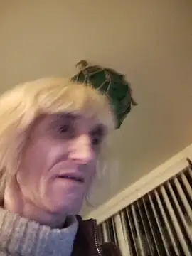 BirdmanJR11th's cam snapshot