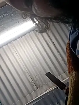 Sri2450 live sex cam