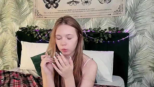 boozekirs_'s cam snapshot