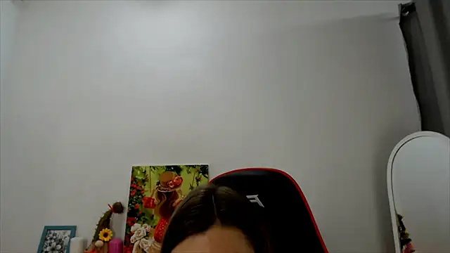 Lucky_Lana's cam snapshot