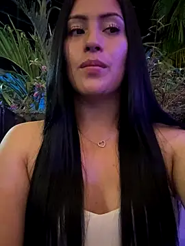 Sara_luna_'s cam snapshot