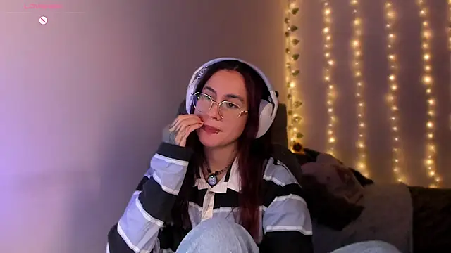 Camil_Lee's cam snapshot