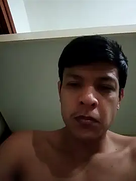 WillRodriguesf10's cam snapshot