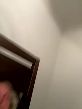 zeus337's cam snapshot