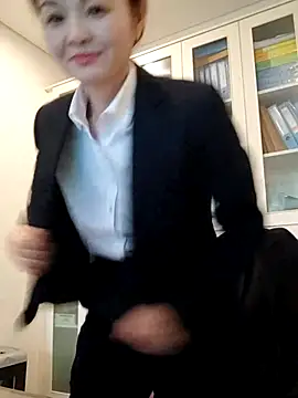 ialnuyoa_h's cam snapshot