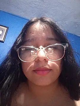 Leslydeleon23's cam snapshot