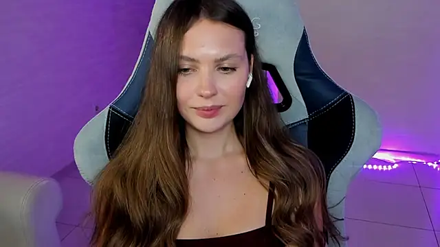 yourArya's cam snapshot