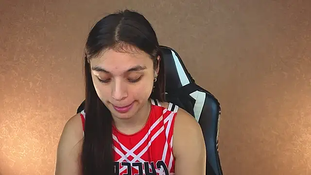 Leila_Hefner's cam snapshot