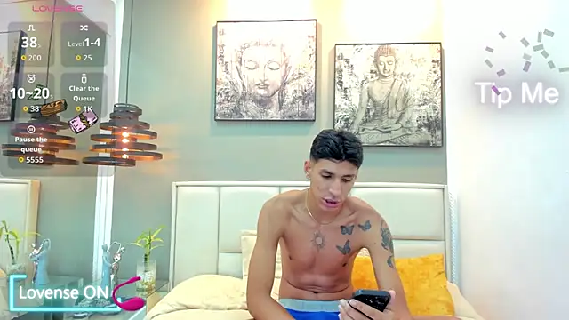 kieran_derek's cam snapshot