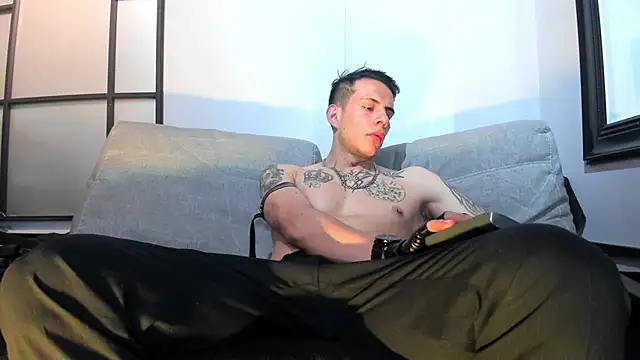 Dustin_Sonne's cam snapshot