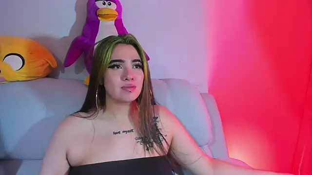 Lilith_Zenith_'s cam snapshot