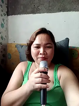 XXLorie_02's cam snapshot