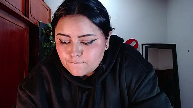 moon_sunflower's cam snapshot