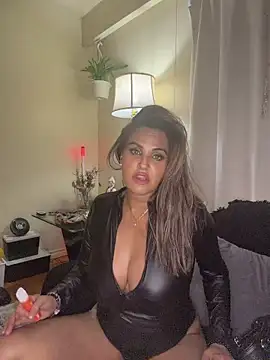 LadyCiaraLux's cam snapshot