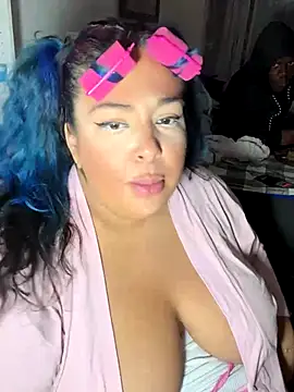 BiigMAMA_2025's cam snapshot