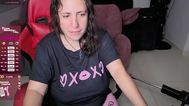 valery_adams1's cam snapshot