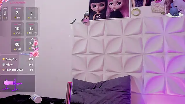 JuliethMoss's cam snapshot