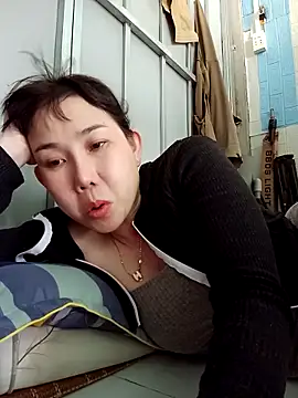 Ana-love2025's cam snapshot