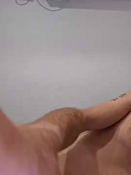 Sexychefstud11's cam snapshot