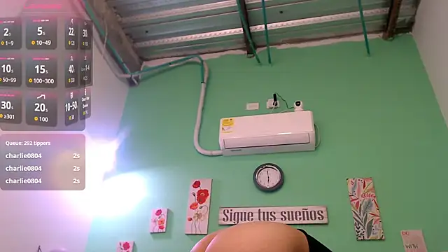 alisontitsmilk19's cam snapshot