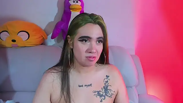 Lilith_Zenith_'s cam snapshot