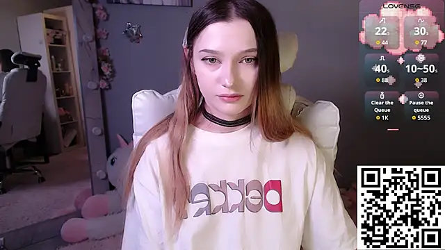 White_kitty01's cam snapshot