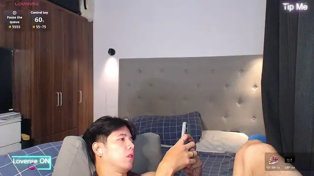 Addictiveboi's cam snapshot