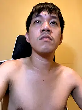 asian_guy_69's cam snapshot