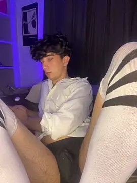 lion_cherry21's cam snapshot