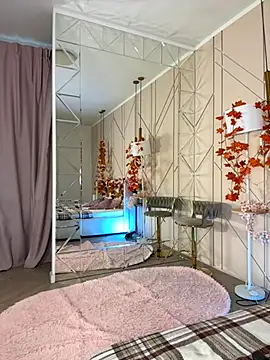 Lolly_Neal's cam snapshot