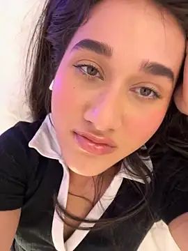 julieta_jhonss's cam snapshot