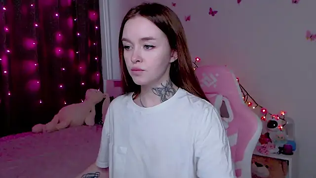 Naughty_Mable's cam snapshot