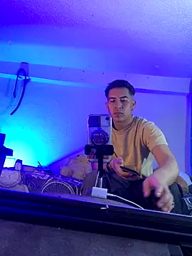 roguer_darkk's cam snapshot