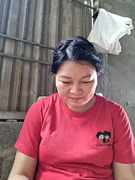 yoowwmr's cam snapshot