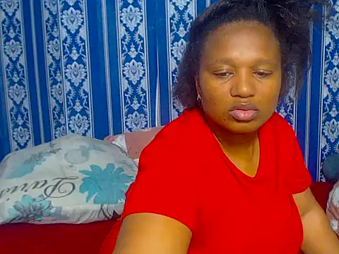 JUICEYLIPS333's web cam