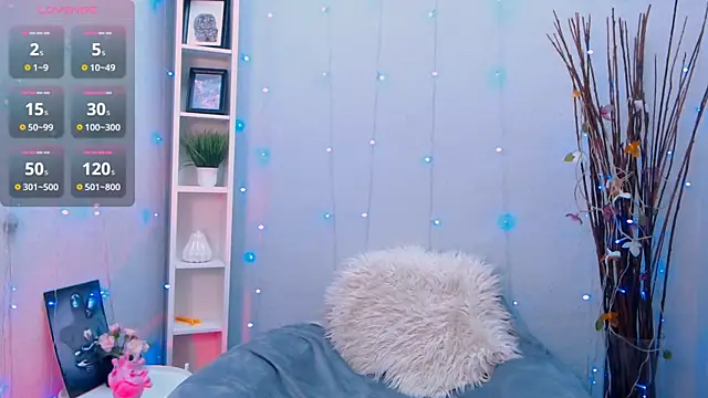 Holygirl_'s cam snapshot