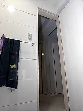 divinityros's cam snapshot