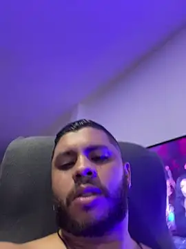 Latinbunny6's web cam