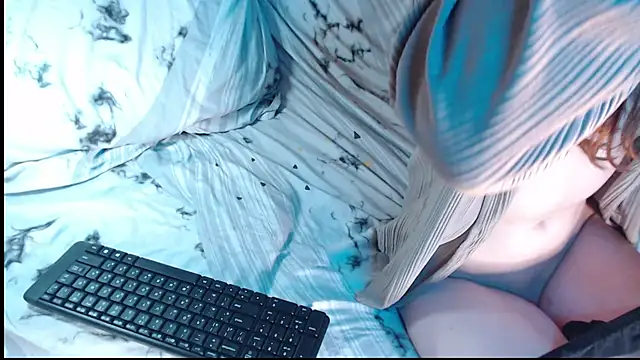 Q_T_pie live sex cam