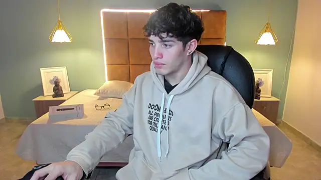 AlejooTwink live sex cam