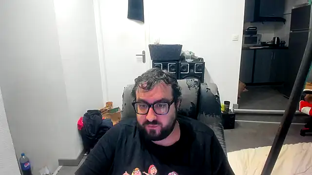 bears549a's Stripchat show and profile