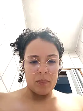 NinaSweet2's cam snapshot