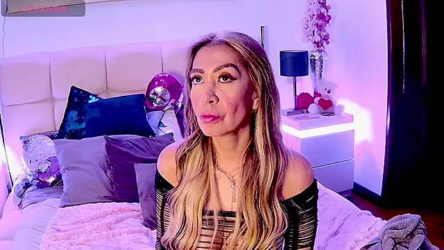 EvelinaGrey live sex cam