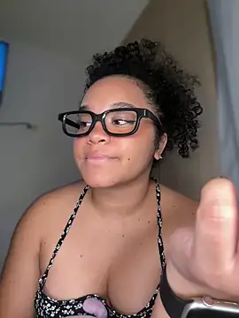 Lucy_wilson5 live sex cam