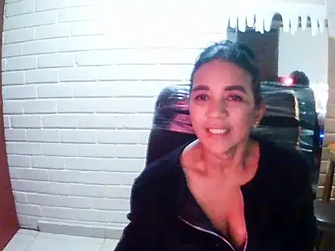 MiiaVelasquez's cam snapshot