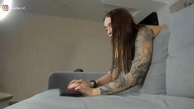 _in_yan's cam snapshot