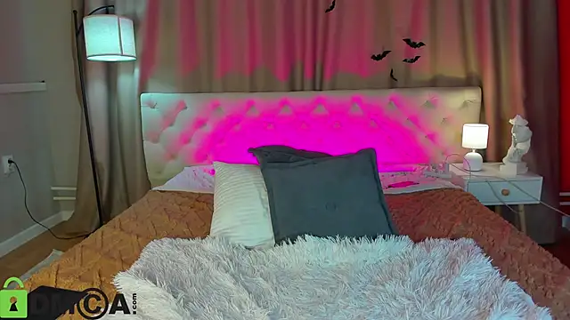 Marie_Ellie's cam snapshot